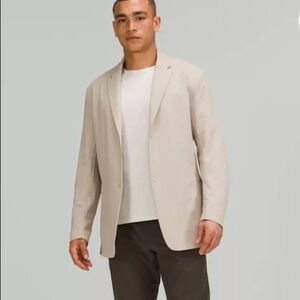 Lululemon Men’s Venture Blazer. New. Sz. M.